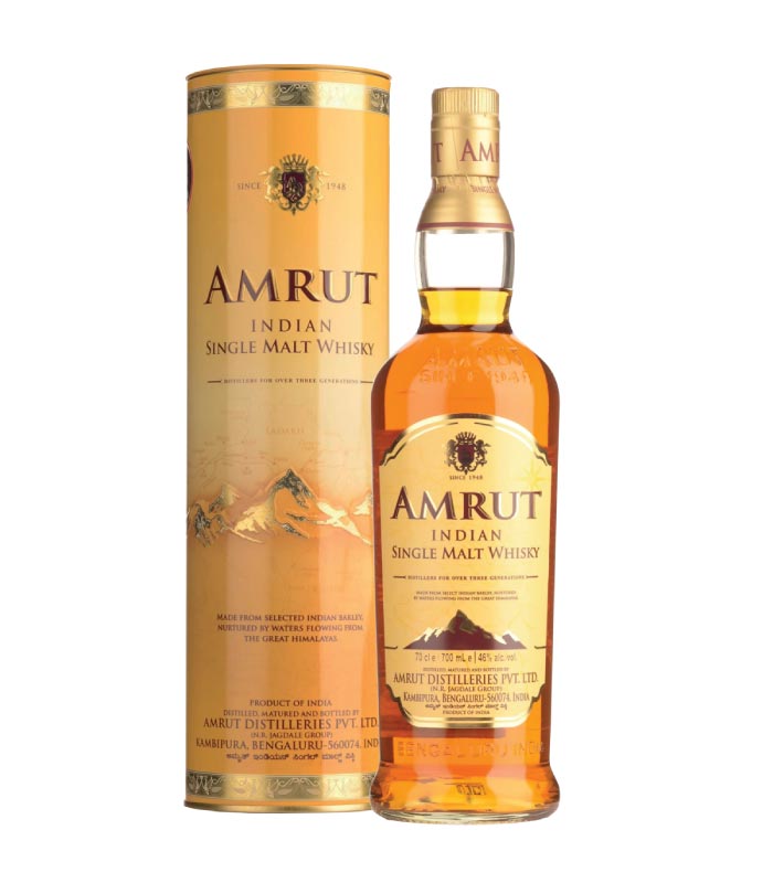 Amrut Single Malt boca viskija sa etiketom.
