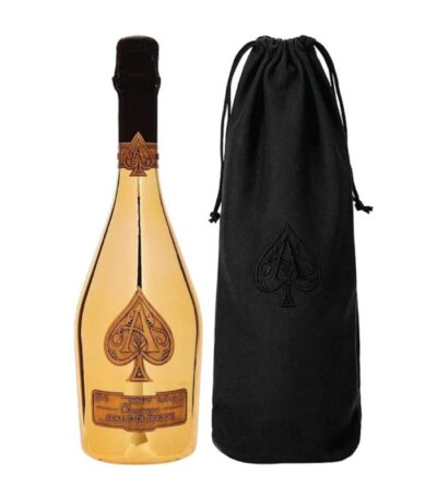Armand de Brignac Brut Gold boca šampanjca u vreći.