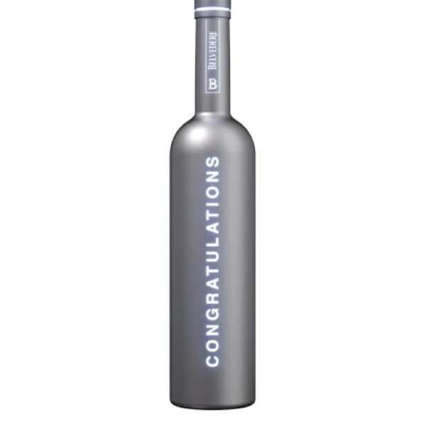 Belvedere Chrome Bespoke vodka boca s hromiranim finišem i personalizovanim natpisom.