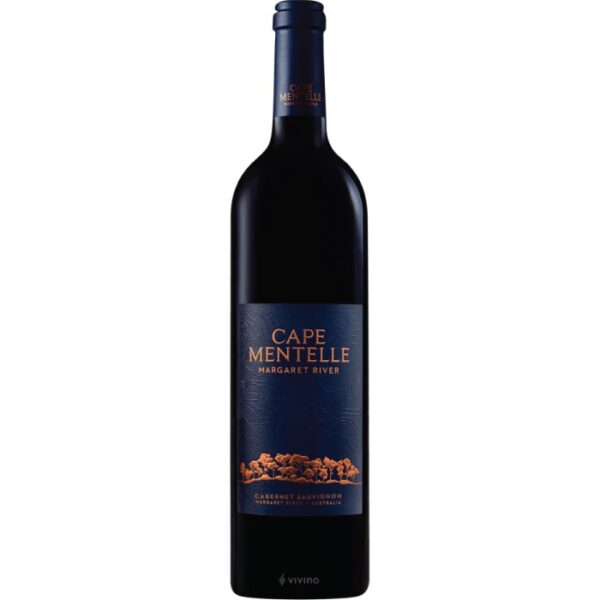 Cape Mentelle Cabernet Sauvignon boca crvenog vina s prepoznatljivom etiketom.