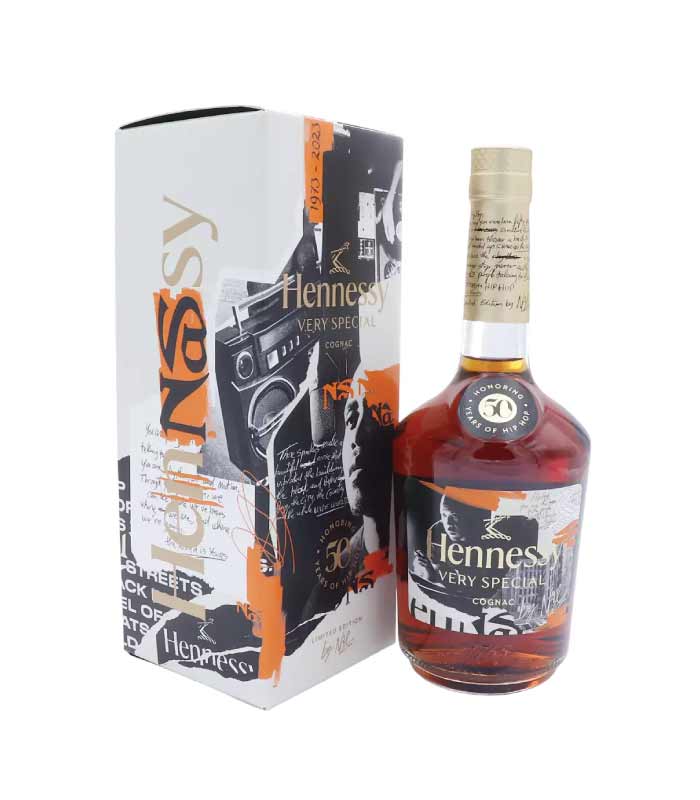 Hennessy V.S Hip Hop 50 by Nas konjak boca u kutiji s dizajnom inspirisanim hip hopom.