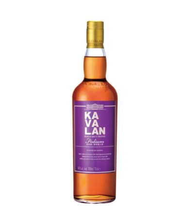 Kavalan Podium Single Malt boca viskija sa etiketom.