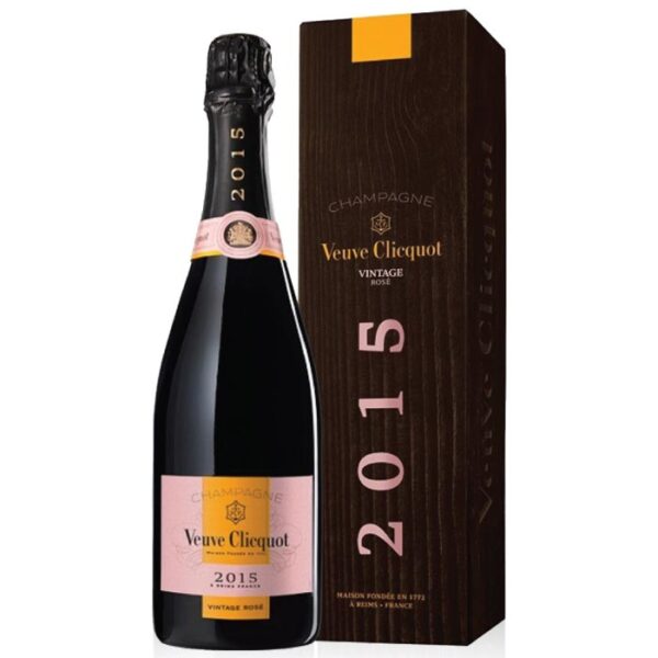 Veuve Clicquot Vintage Rosé boca šampanjca s prepoznatljivom etiketom i oznakom berbe.