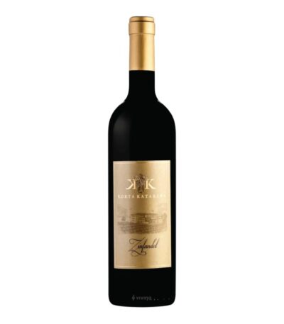 Korta Katarina Zinfandel boca crvenog vina.