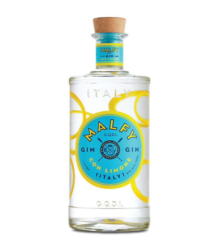 Jarko žuta boca Malfy Gin Con Limone sa kriškama svježeg limuna